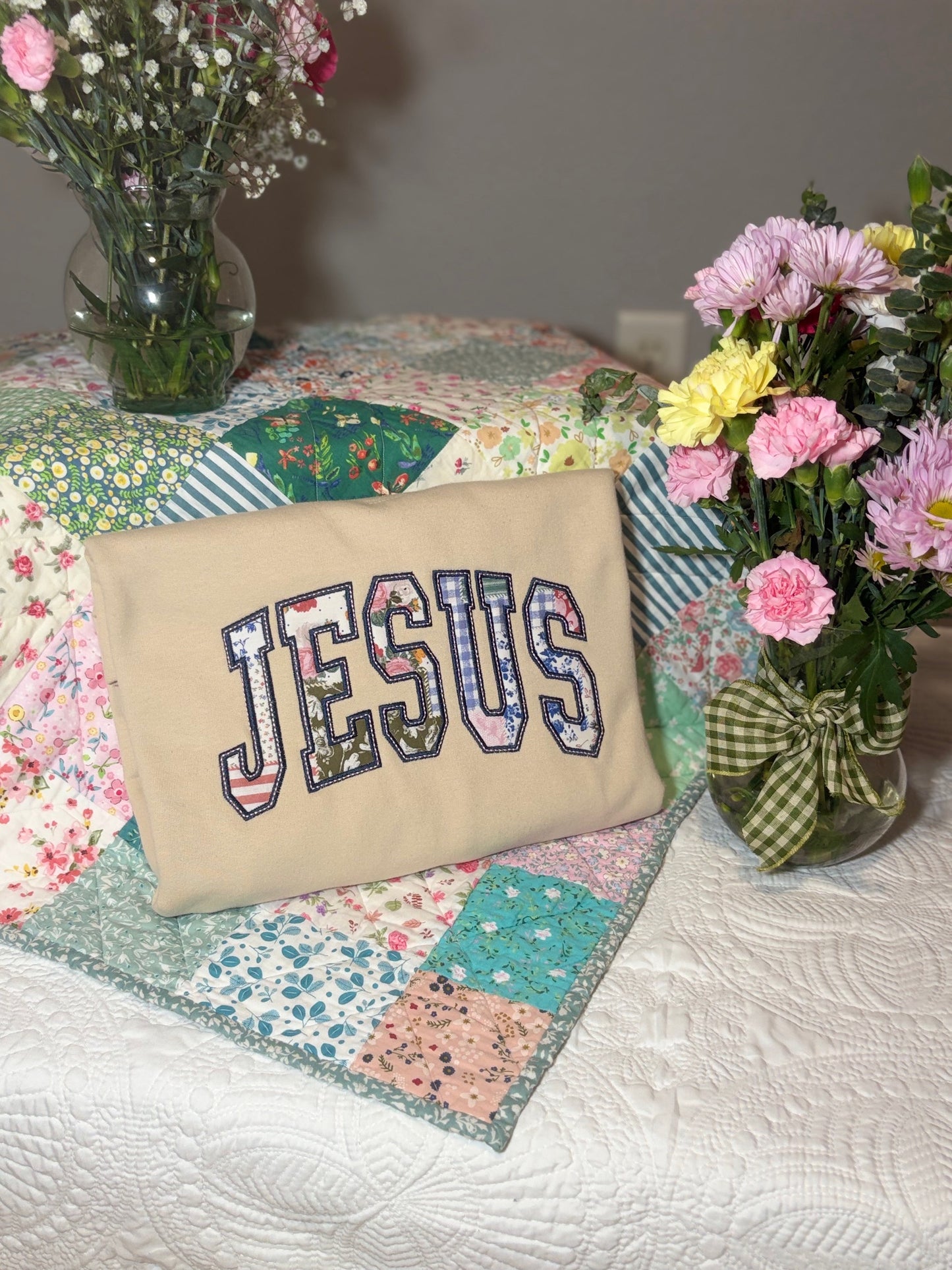 JESUS Applique Crewneck